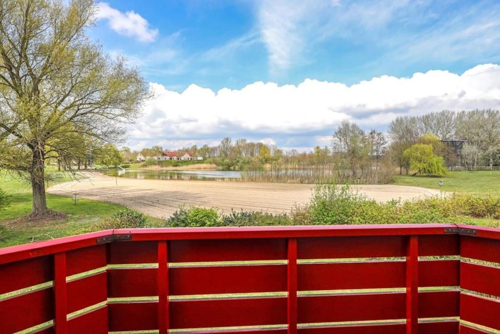 Gezellige Vakantiewoning Aan Het Water In Ewijk - Recreational Only No Workers Esterno foto