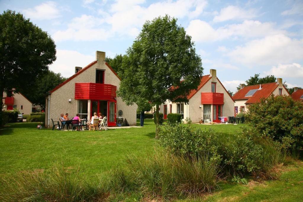 Gezellige Vakantiewoning Aan Het Water In Ewijk - Recreational Only No Workers Esterno foto