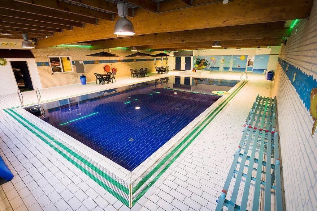 Gezellige Vakantiewoning Aan Het Water In Ewijk - Recreational Only No Workers Esterno foto
